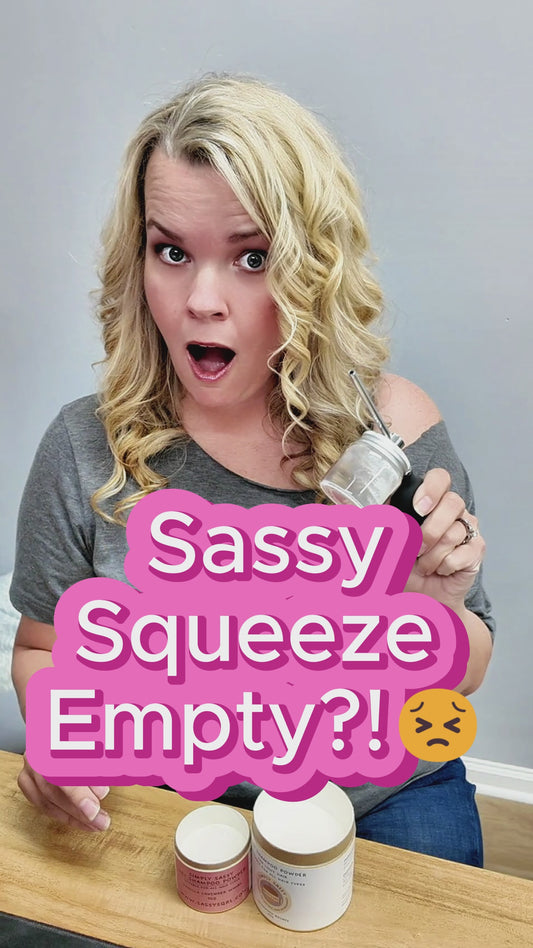 Sassy Squeeze – Perfect Accessory for Simply Sassy Dry Shampoo Powder
